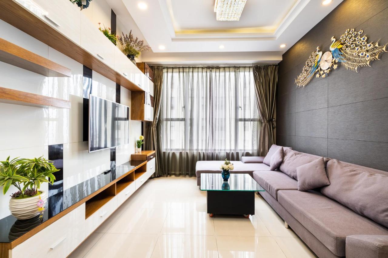 Tresor In Center 3 Bedrooms For Over 10 Nights