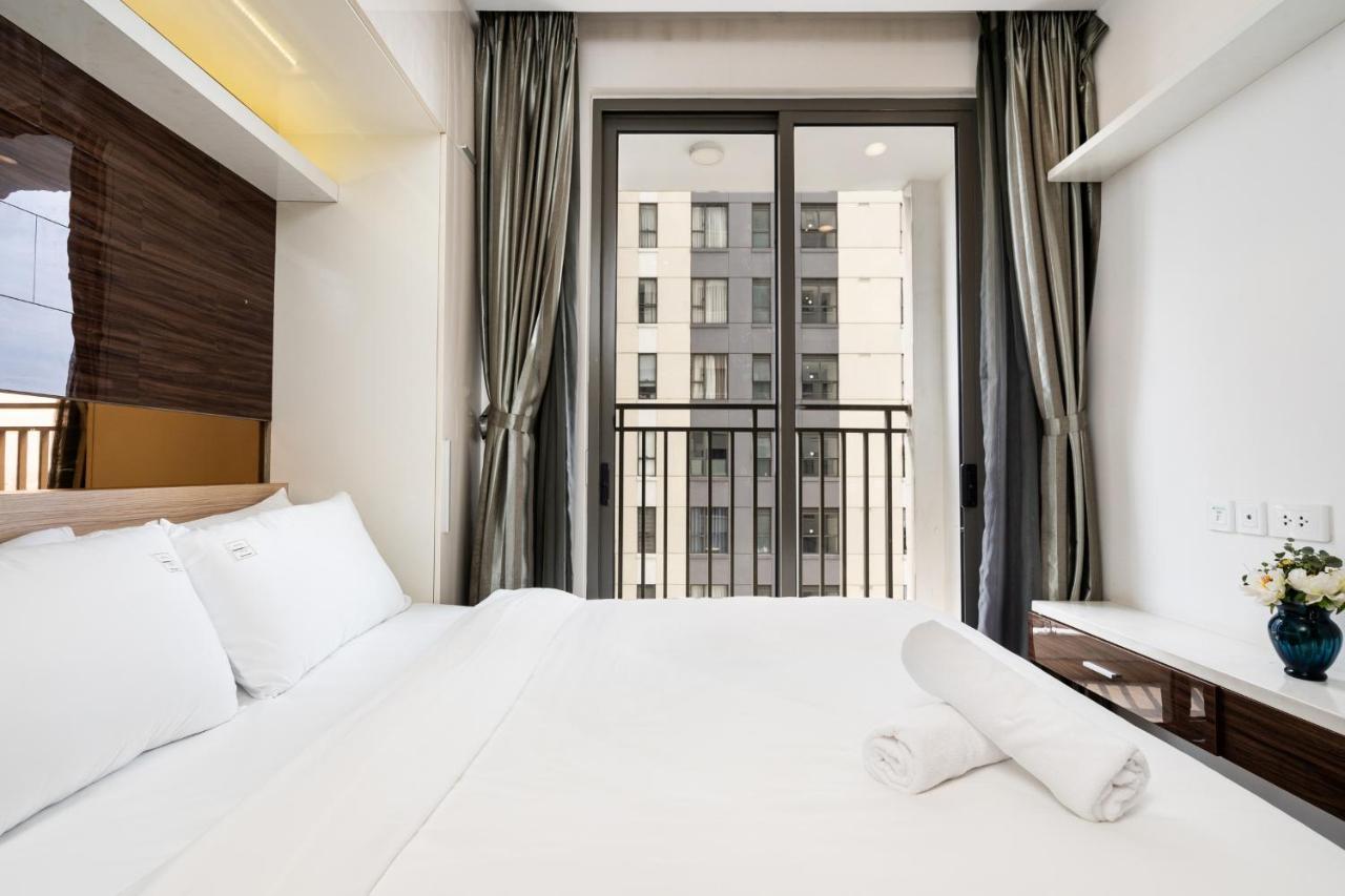 Tresor In Center 3 Bedrooms For Over 10 Nights *